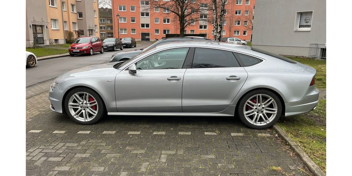 Audi A7 178.000 km 18.500 &euro; Düsseldorf 40231