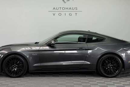 Ford Mustang 87.600 km 38.900 &euro; Radevormwald 42477
