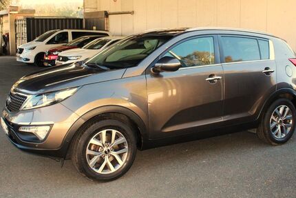 Kia Sportage 83.000 km 9.990 &euro; Wuppertal 42115