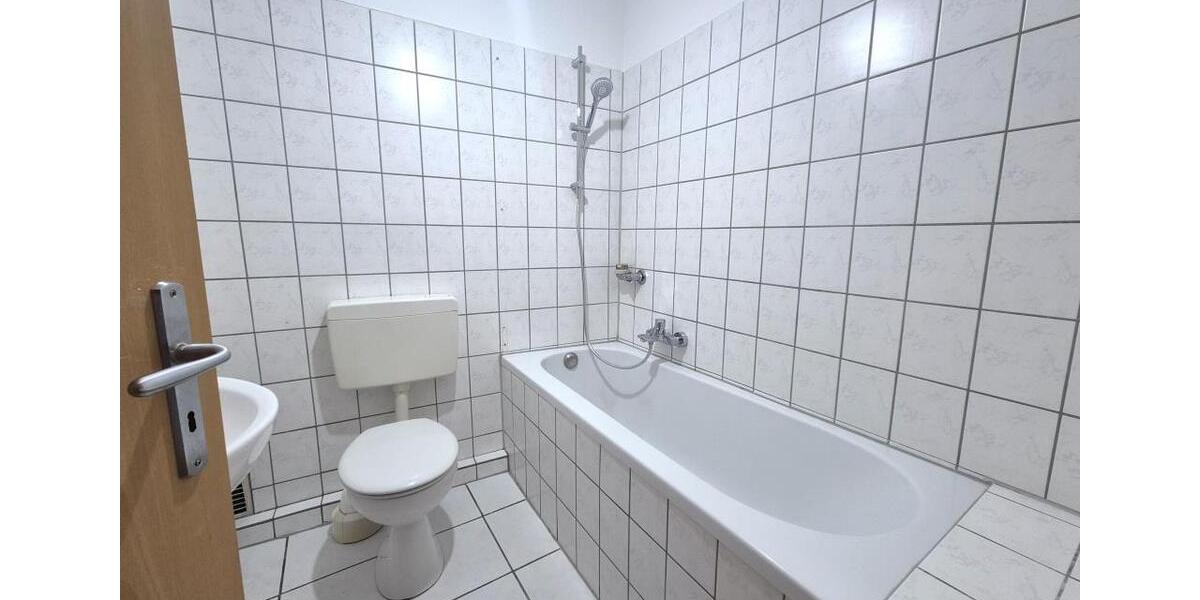 Etagenwohnung Duisburg Duisburg-Mitte - 3 Zimmer, 56 m&sup2;, 381&euro; | Angebot:25852227
