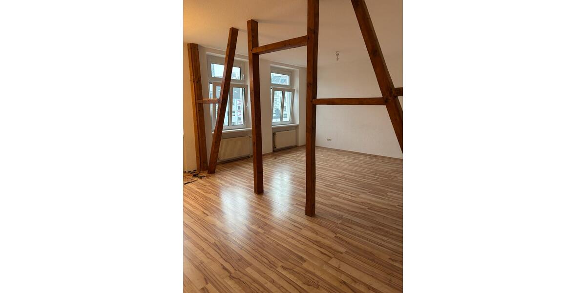 Etagenwohnung Wuppertal Elberfeld - 3 Zimmer, 100 m&sup2;, 680&euro; | Angebot:27570277