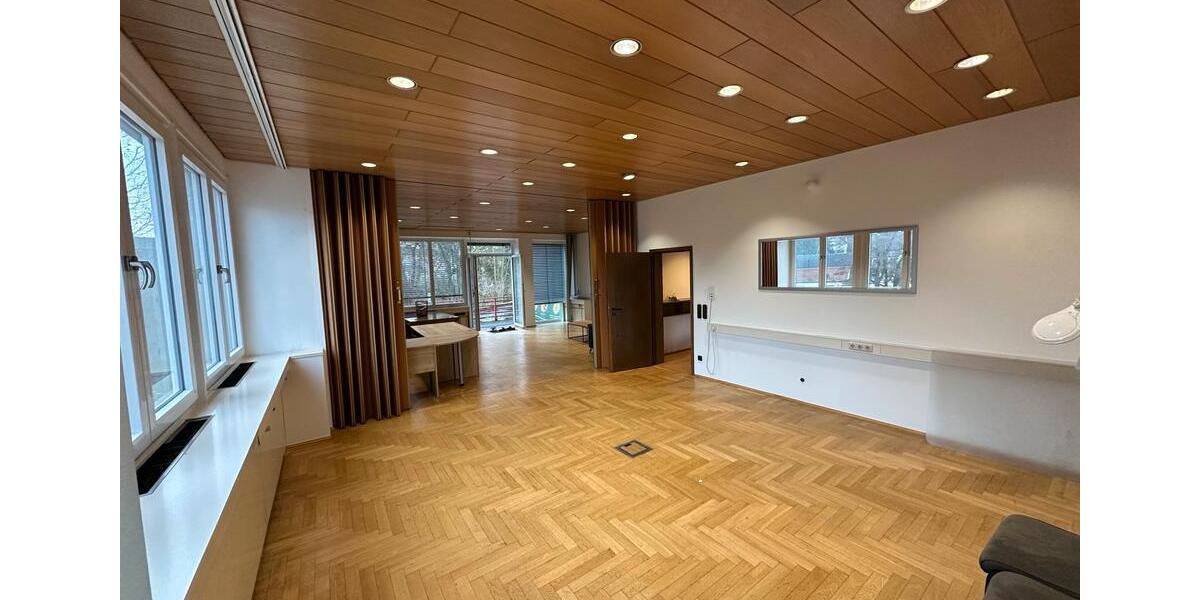 Gewerbeobjekt Essen Stadtbezirk IV - 1.300&euro; | Angebot:24990548