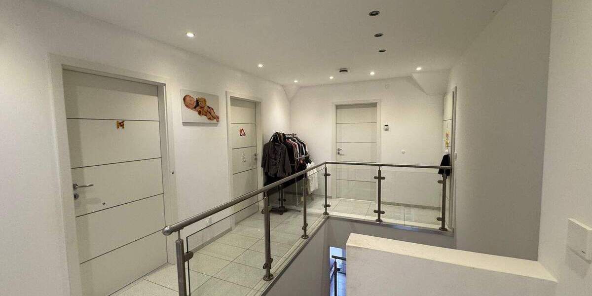 Einfamilienhaus Düsseldorf Gerresheim - 6 Zimmer, 157 m&sup2;, 1.280.000&euro; | Angebot:26794703