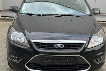 Ford Focus 154.000 km 3.390 &euro; Düsseldorf - Bezirk 8 40231