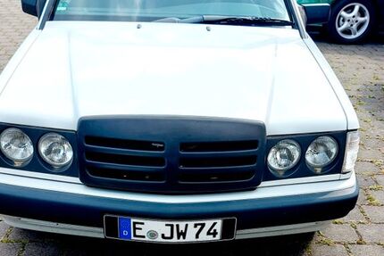 Mercedes-Benz 190 124.840 km 3.800 &euro; Essen 45307