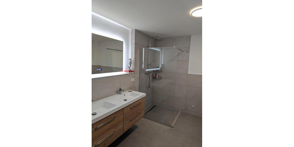 Erdgeschoßwohnung Gladbeck Alt-Rentfort - 4 Zimmer, 140 m&sup2;, 1.590&euro; | Angebot:27569858