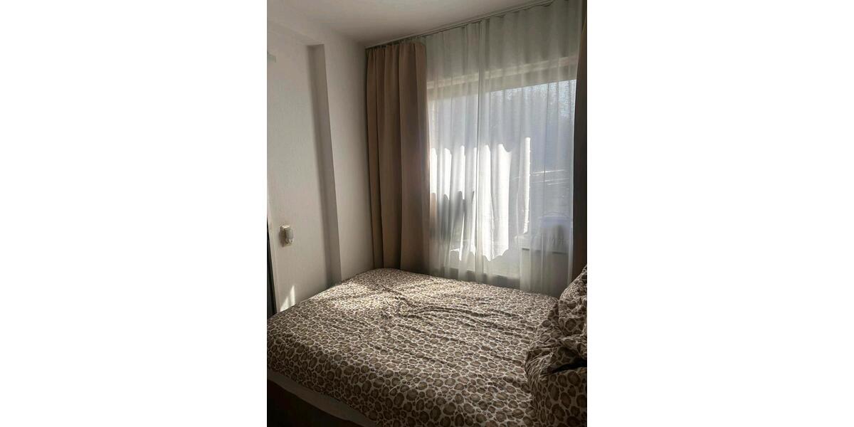 Hochparterre Duisburg Mittelmeiderich - 2 Zimmer, 47 m&sup2;, 430&euro; | Angebot:27580363
