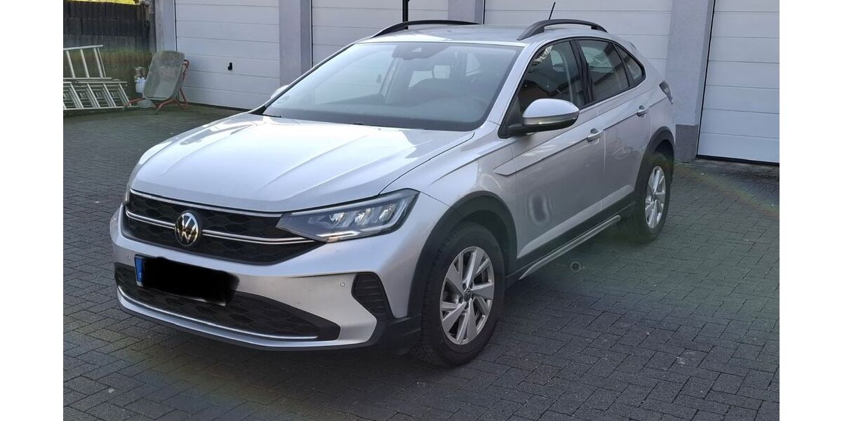 VW Taigo 25.869 km 16.900 &euro; Essen 45219