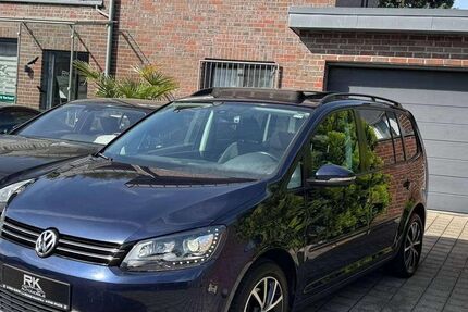 VW Touran 90.000 km 7.500 &euro; Solingen 42651