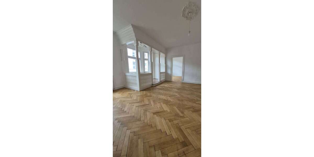 Etagenwohnung Düsseldorf Rath - 2 Zimmer, 72 m&sup2;, 245.000&euro; | Angebot:26619908