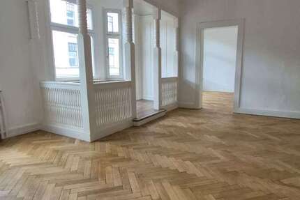 Wohnung Düsseldorf Rath - 2 Zimmer, 72 m&sup2;, 245.000&euro; | Angebot:26619908