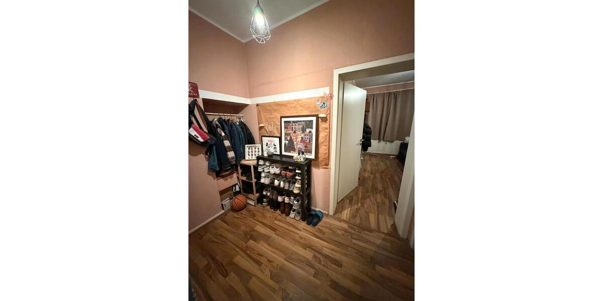 Etagenwohnung Essen Südviertel - 1.5 Zimmer, 38 m&sup2;, 90.000&euro; | Angebot:25846718