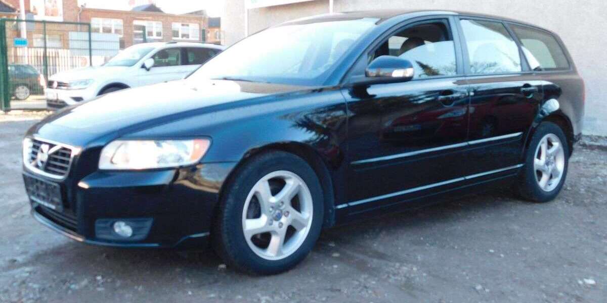 Volvo V50 219.636 km 3.999 &euro; Mülheim an der Ruhr 45473