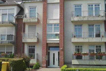 Wohnung Düsseldorf Unterrath - 4 Zimmer, 99 m&sup2;, 1.450&euro; | Angebot:25970683