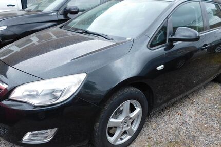 Opel Astra 308.241 km 2.499 &euro; Mülheim 45473