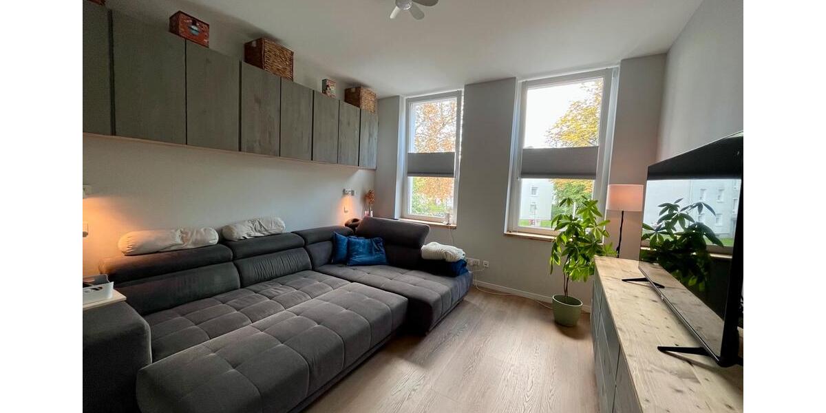 Einfamilienhaus Solingen Aufderhöhe - 8 Zimmer, 185 m&sup2;, 749.000&euro; | Angebot:27534080