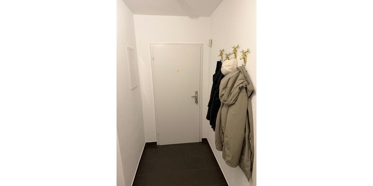 Dachgeschoßwohnung Düsseldorf Lörick - 1 Zimmer, 35 m&sup2;, 750&euro; | Angebot:27571757