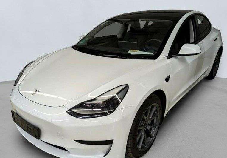 Tesla Model 3 110.000 km 24.800 &euro; Bochum 44803
