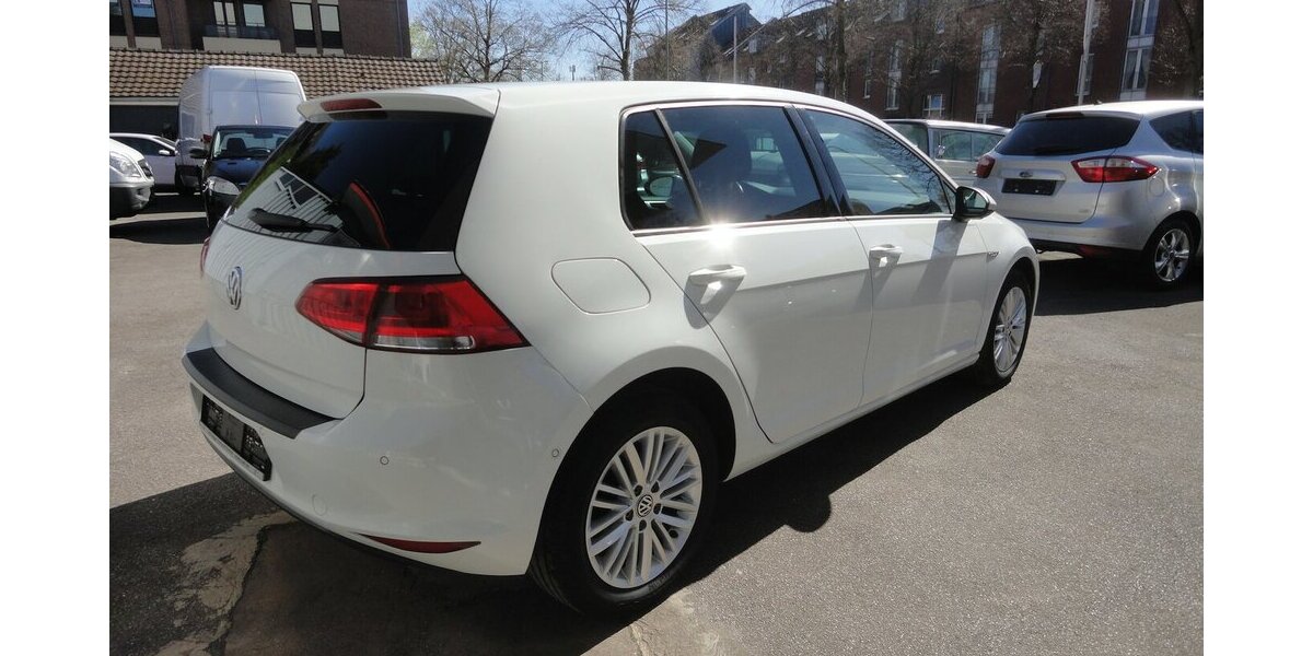 VW Golf Cup 1,4 BMT, DGS, Klimatr.SHZ.PDC V+H 147.000 km 10.950 &euro; Neuss 41462