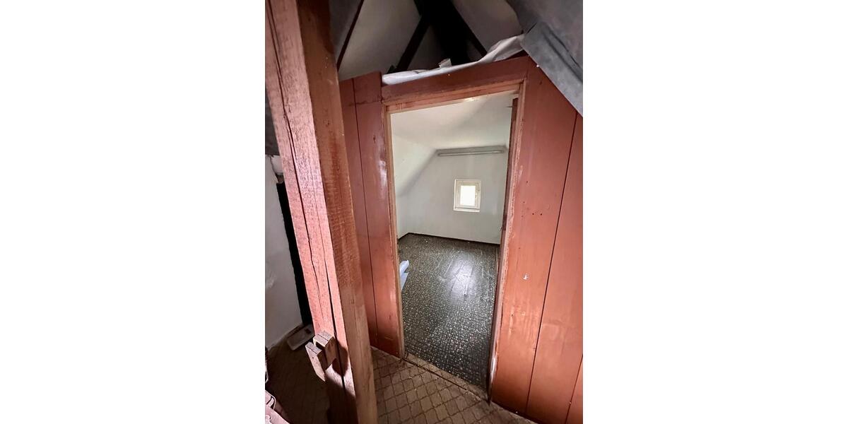 Dachgeschoßwohnung Solingen Ohligs - 3 Zimmer, 60 m&sup2;, 650&euro; | Angebot:27583768