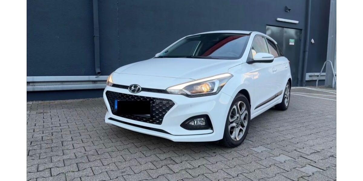 Hyundai i20 81.540 km 9.000 &euro; Mülheim an der Ruhr 45472