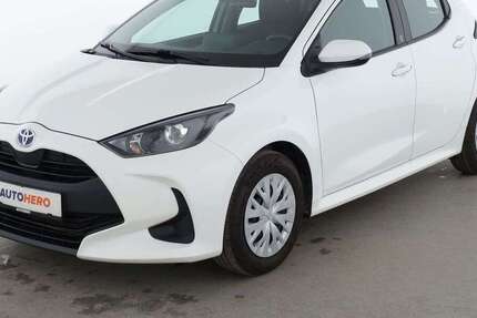 Toyota Yaris 37.209 km 18.990 &euro; Essen 45141