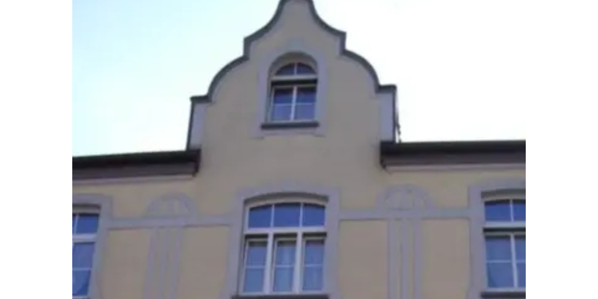 Dachgeschoßwohnung Duisburg Hochheide - 2.5 Zimmer, 66 m&sup2;, 420&euro; | Angebot:25640084