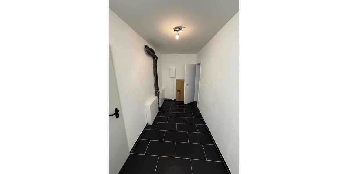 Erdgeschoßwohnung Wülfrath - 3 Zimmer, 96 m&sup2;, 1.180&euro; | Angebot:25918616