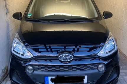 Hyundai i10 74.440 km 6.490 &euro; Düsseldorf 40625