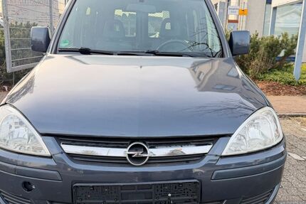 Opel Combo 166.000 km 3.399 &euro; Oberhausen 46047