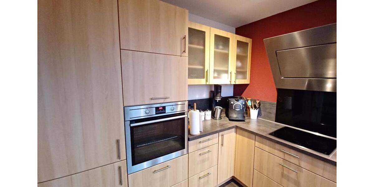 Dachgeschoßwohnung Essen Stadtbezirk V - 4.5 Zimmer, 92 m&sup2;, 210.000&euro; | Angebot:25238631