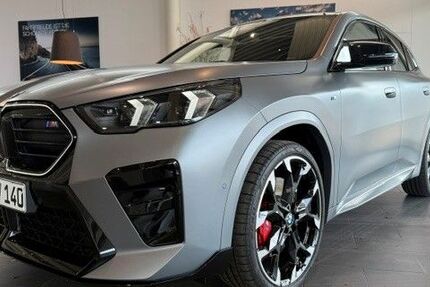 BMW X2 2.500 km 81.980 &euro; Duisburg 47119