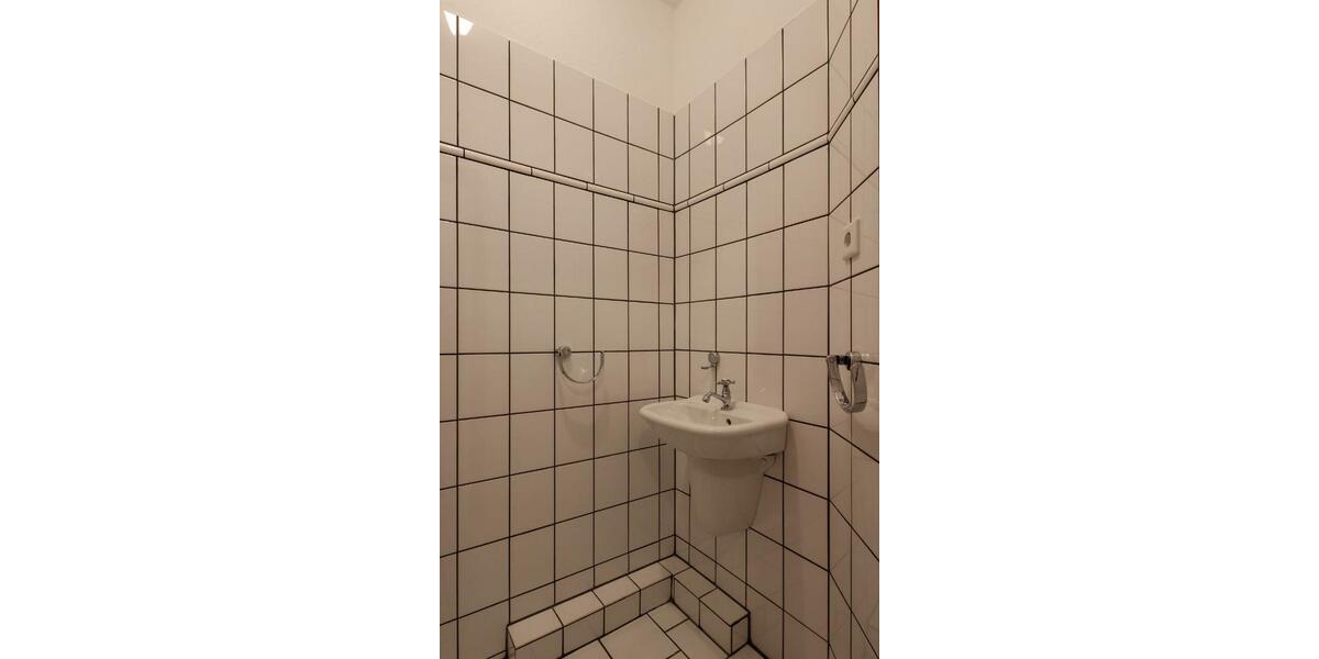 Dachgeschoßwohnung Wuppertal Dönberg - 4 Zimmer, 117 m&sup2;, 1.410&euro; | Angebot:27557468