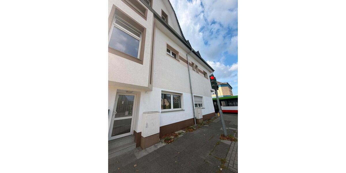 Erdgeschoßwohnung Oberhausen Schmachtendorf - 3 Zimmer, 75 m&sup2;, 750&euro; | Angebot:27549201