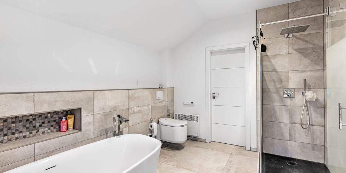 Einfamilienhaus Bochum Weitmar - 5 Zimmer, 183 m&sup2;, 1.049.000&euro; | Angebot:25669470