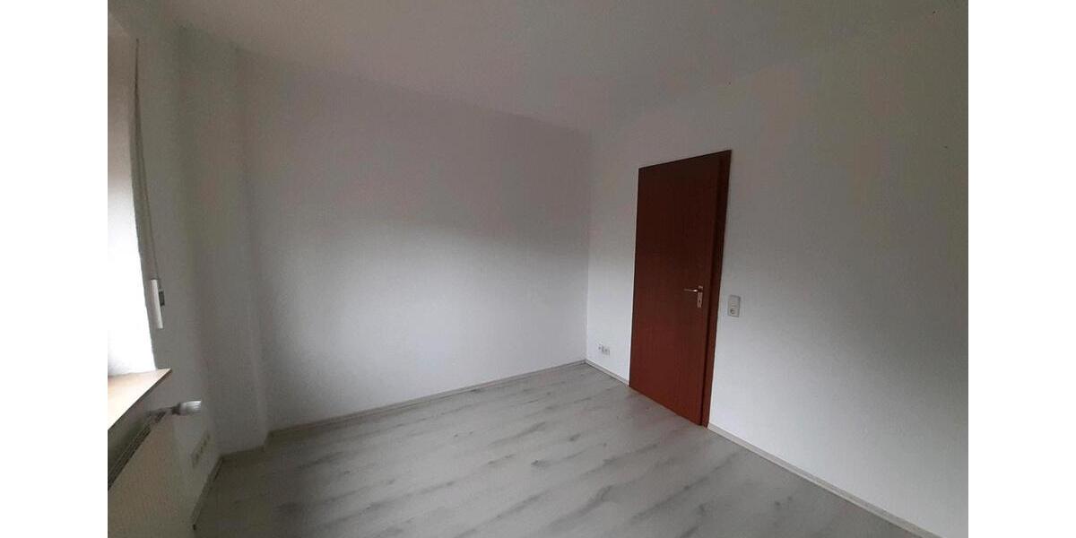 Erdgeschoßwohnung Witten - 3 Zimmer, 80 m&sup2;, 290.000&euro; | Angebot:25891201