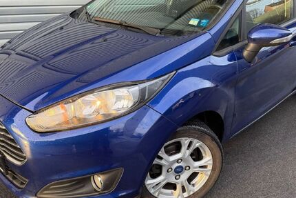 Ford Fiesta 118.904 km 5.750 &euro; Wuppertal 42285