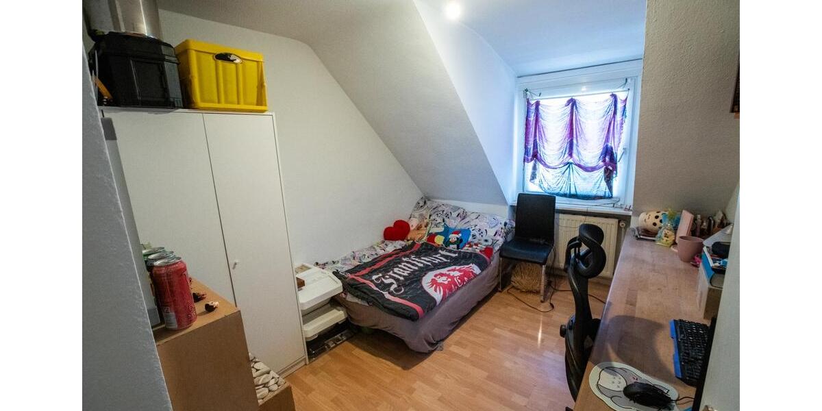 Dachgeschoßwohnung Solingen Ohligs - 3 Zimmer, 50 m&sup2;, 145.000&euro; | Angebot:26875521
