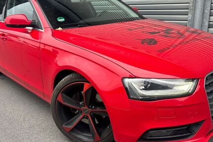 Audi A4 275.000 km 5.950 &euro; wuppertal 42285