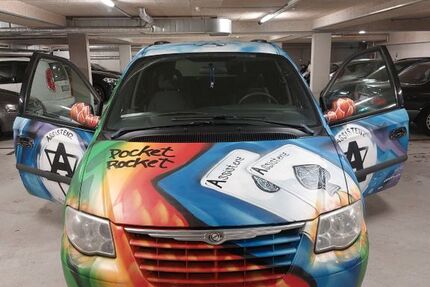 Chrysler Grand Voyager 127.500 km 5.500 &euro; Düsseldorf 40227