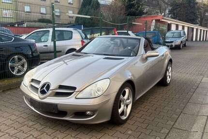 Mercedes-Benz SLK 350 142.000 km 11.000 &euro; Essen 45143