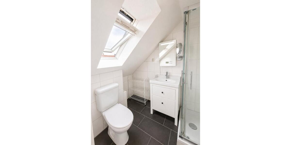 Dachgeschoßwohnung Bochum Werne - 1 Zimmer, 25 m&sup2;, 350&euro; | Angebot:27553774