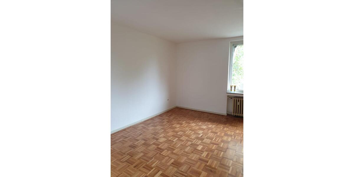 Etagenwohnung Duisburg - 3 Zimmer, 100 m&sup2;, 268.000&euro; | Angebot:27230011