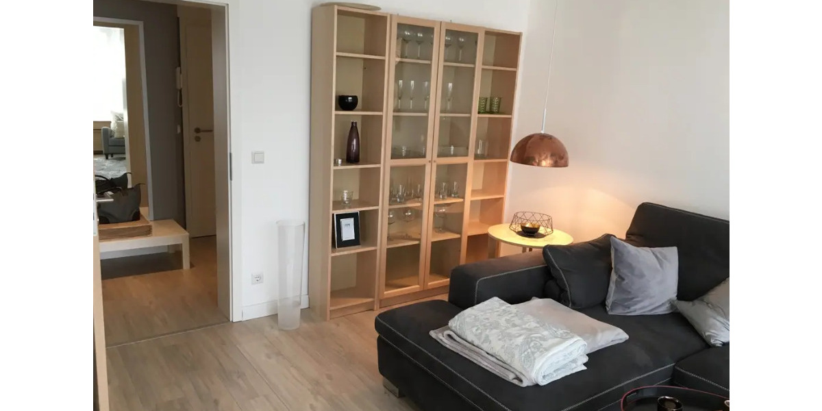 Etagenwohnung Düsseldorf Altstadt - 2 Zimmer, 72 m&sup2;, 500&euro; | Angebot:25958300