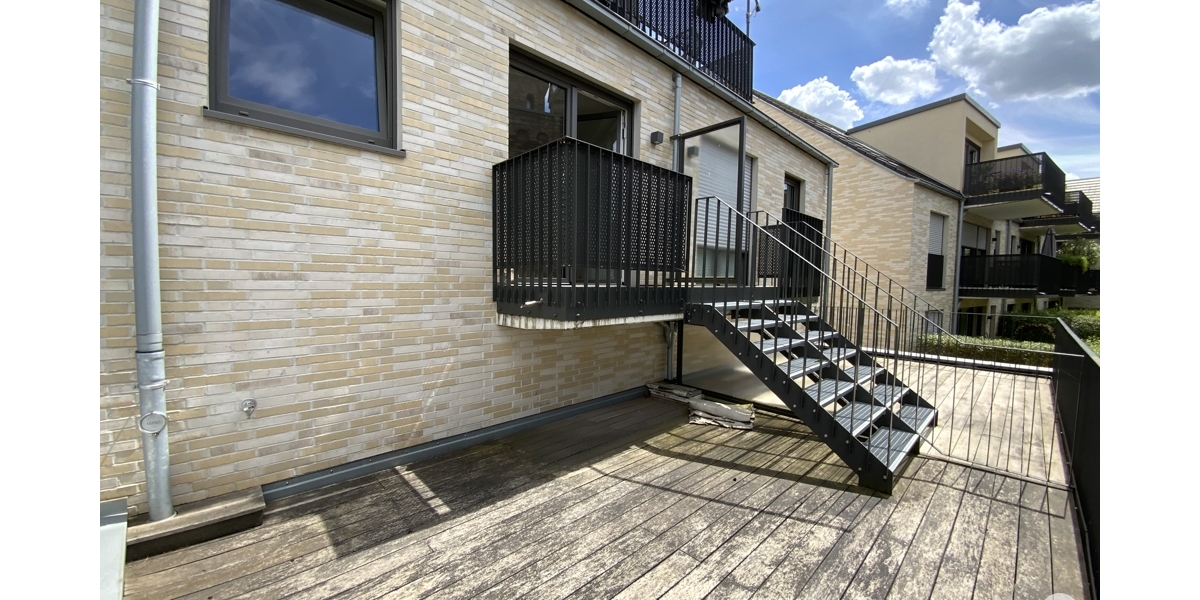 Teilmöblierte 2 Zimmer-Wohnung mit großer Sonnenterrasse, EBK und Tiefgarage in Meerbusch-Büderich - Etagenwohnung Meerbusch Necklenbroich | Angebot:27147242