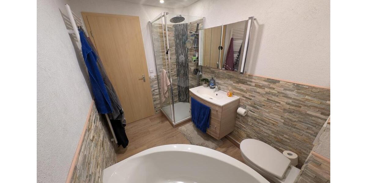 Etagenwohnung Wuppertal Lichtenplatz - 3 Zimmer, 75 m&sup2;, 250.000&euro; | Angebot:27127729