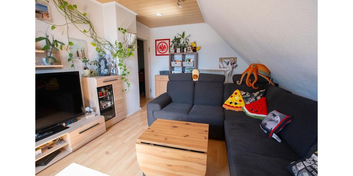 Dachgeschoßwohnung Solingen Ohligs - 3 Zimmer, 50 m&sup2;, 145.000&euro; | Angebot:26875521
