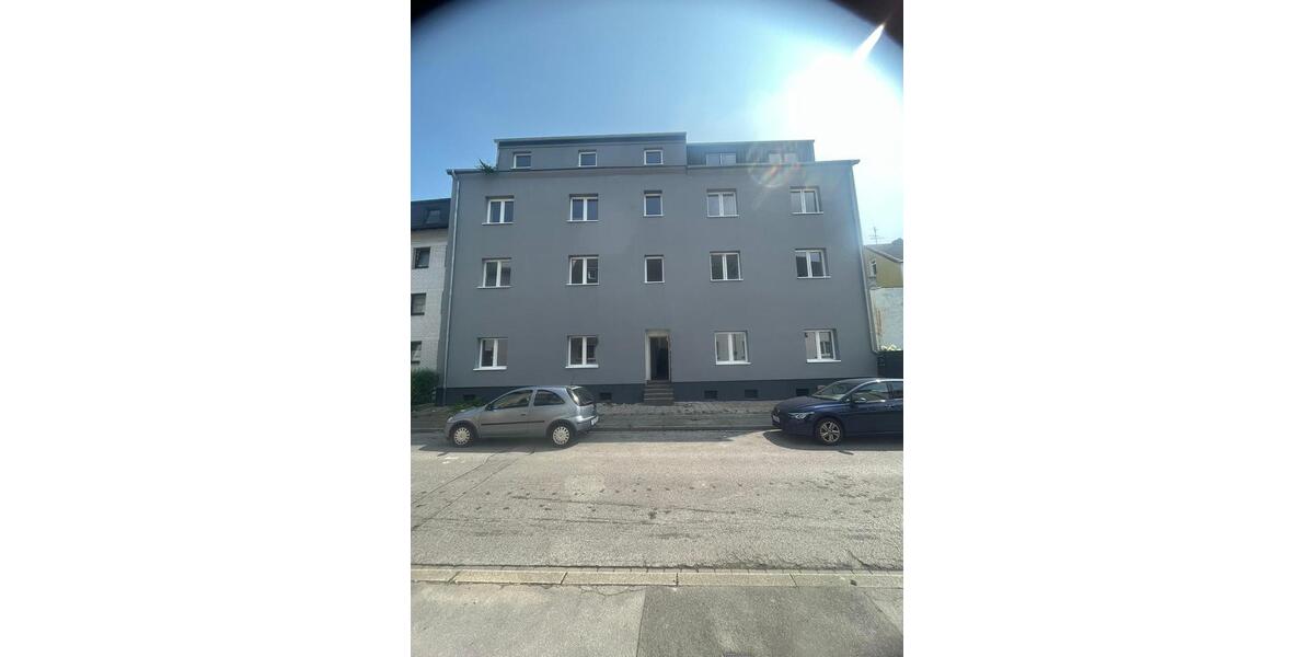 Dachgeschoßwohnung Gelsenkirchen Gelsenkirchen-West - 4 Zimmer, 80 m&sup2;, 640&euro; | Angebot:25646315