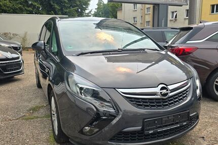Opel Zafira 98.000 km 9.800 &euro; Essen 45144