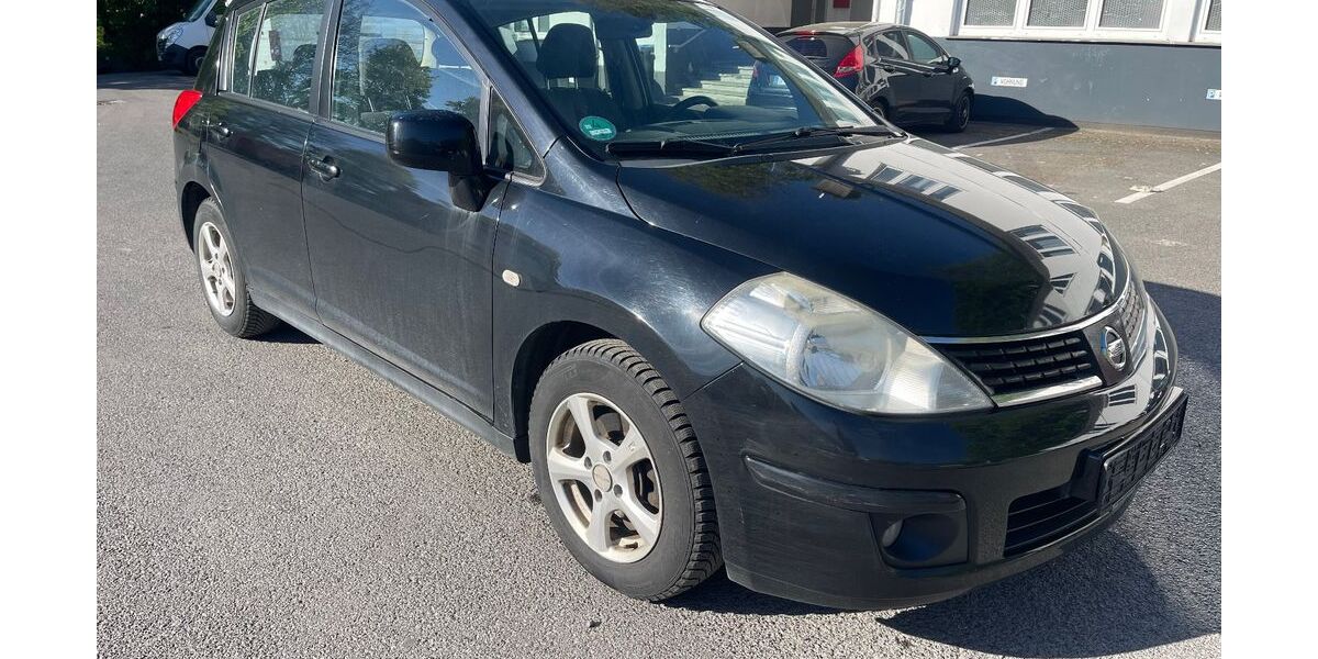 Nissan Tiida 222.590 km 1.200 &euro; Wuppertal 42109